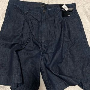 NWT Banana Republic High Rise Short